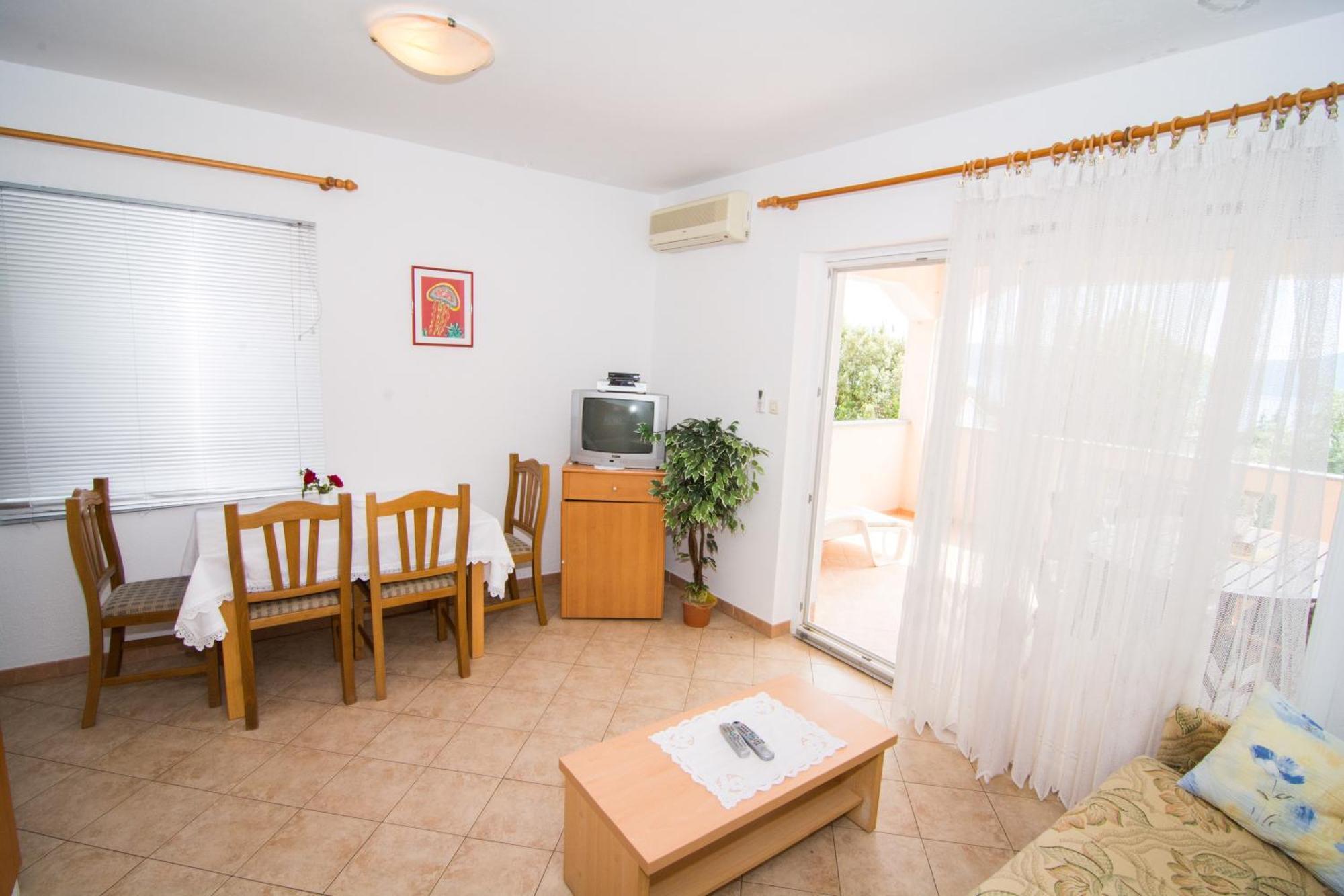 Apartments Ruzica Pinezići Quarto foto